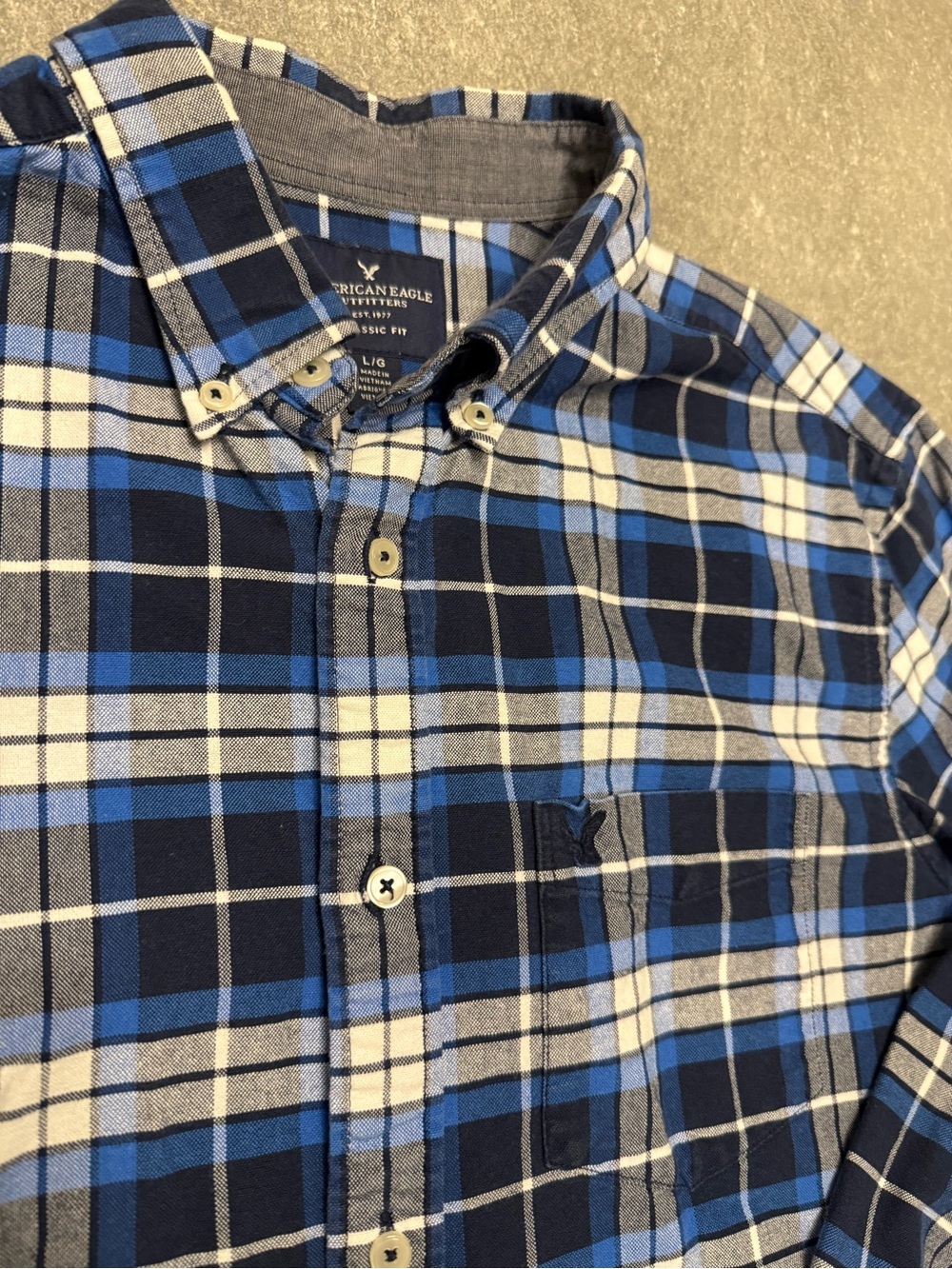 Like New Men’s American Eagle Classic Fit Blue Plaid Button-Down 100% Cotton SzL